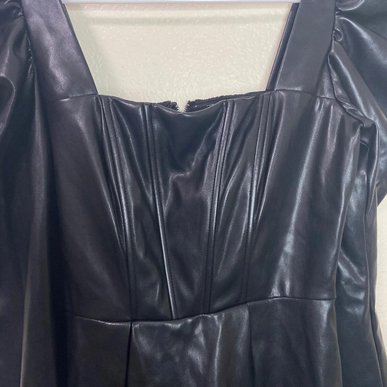 Avec Les Filles Black Faux Leather Corset Puff Sleeve Mini Dress Size Medium - Image 3
