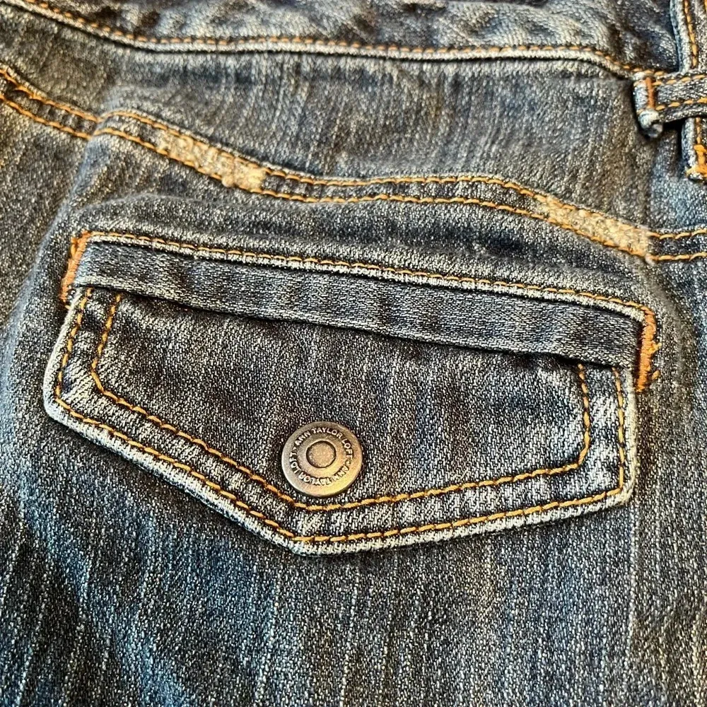 Ann Taylor Loft denim mini skirt, size 4 - Image 4