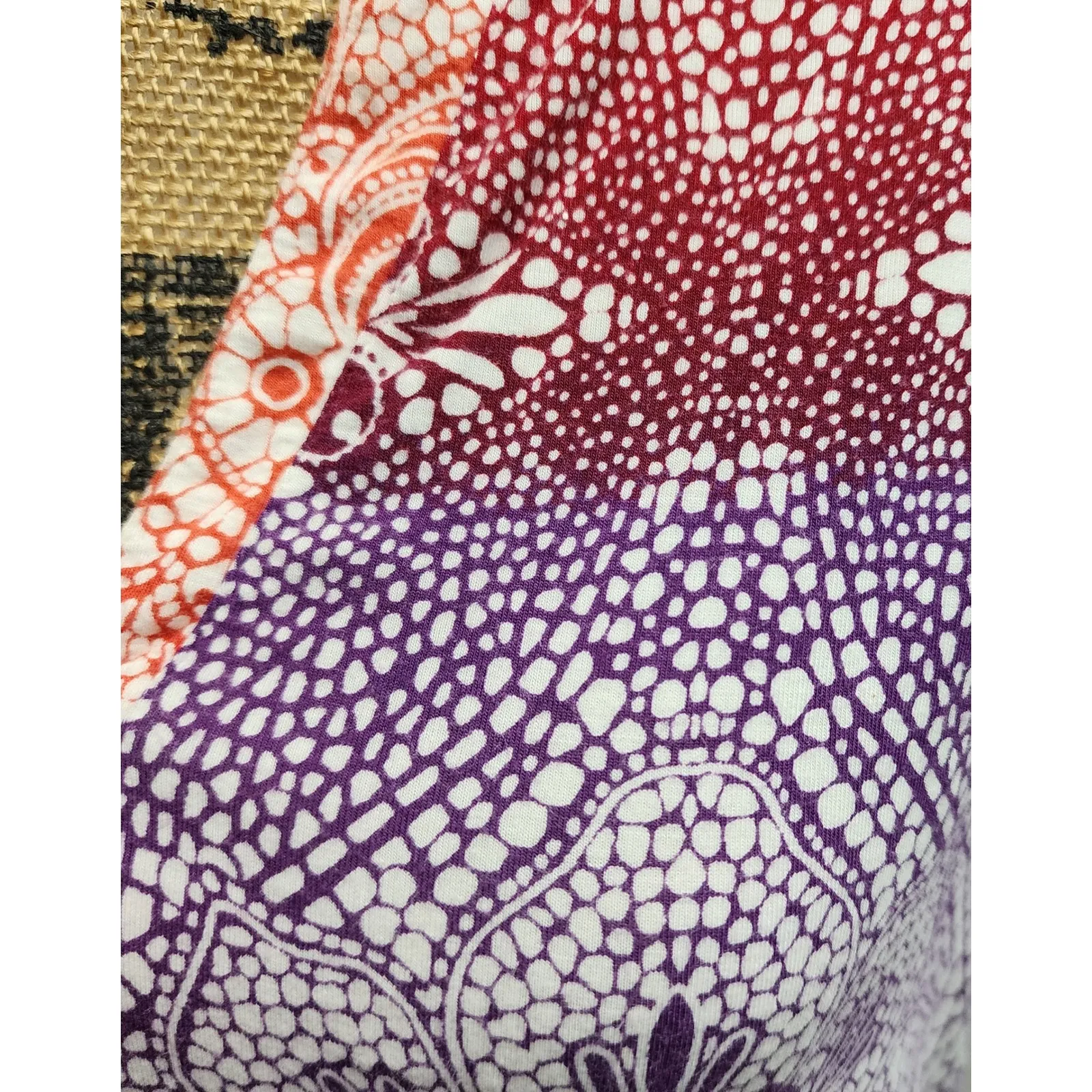 Soma Women's Medium Cap Sleeve V-Neck Ombre Paisley Print Top Rayon‎ Spandex - Image 2