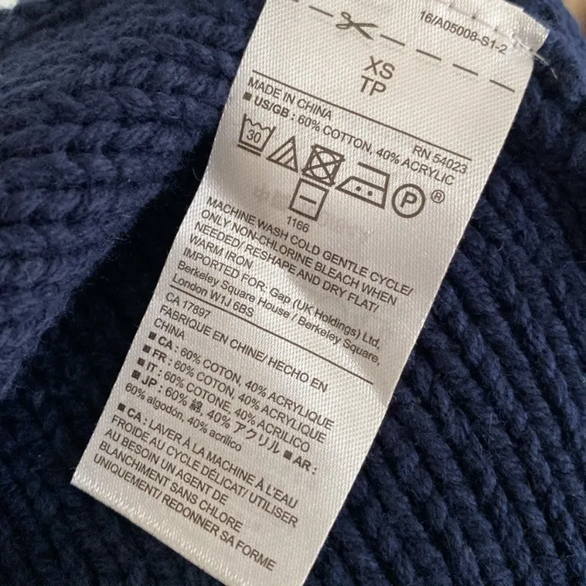 GAP Factory Sweater Vest Cardigan Chunky Cable‎ Knit Navy Size XS Blue - Image 6