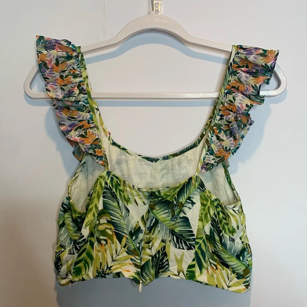 All Things Mochi Leaf Print Ruffle Crop Top White - Image 4