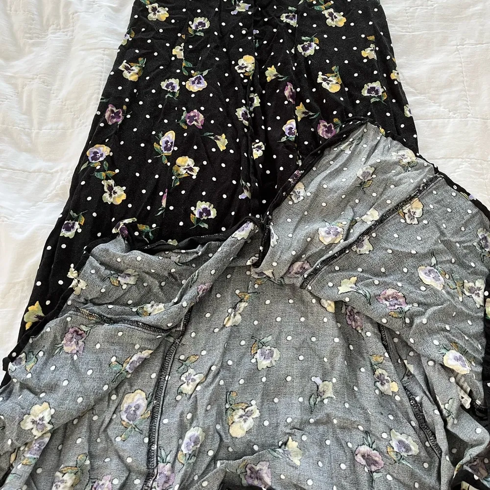 Fall Essential: Long black button up dress - Image 7