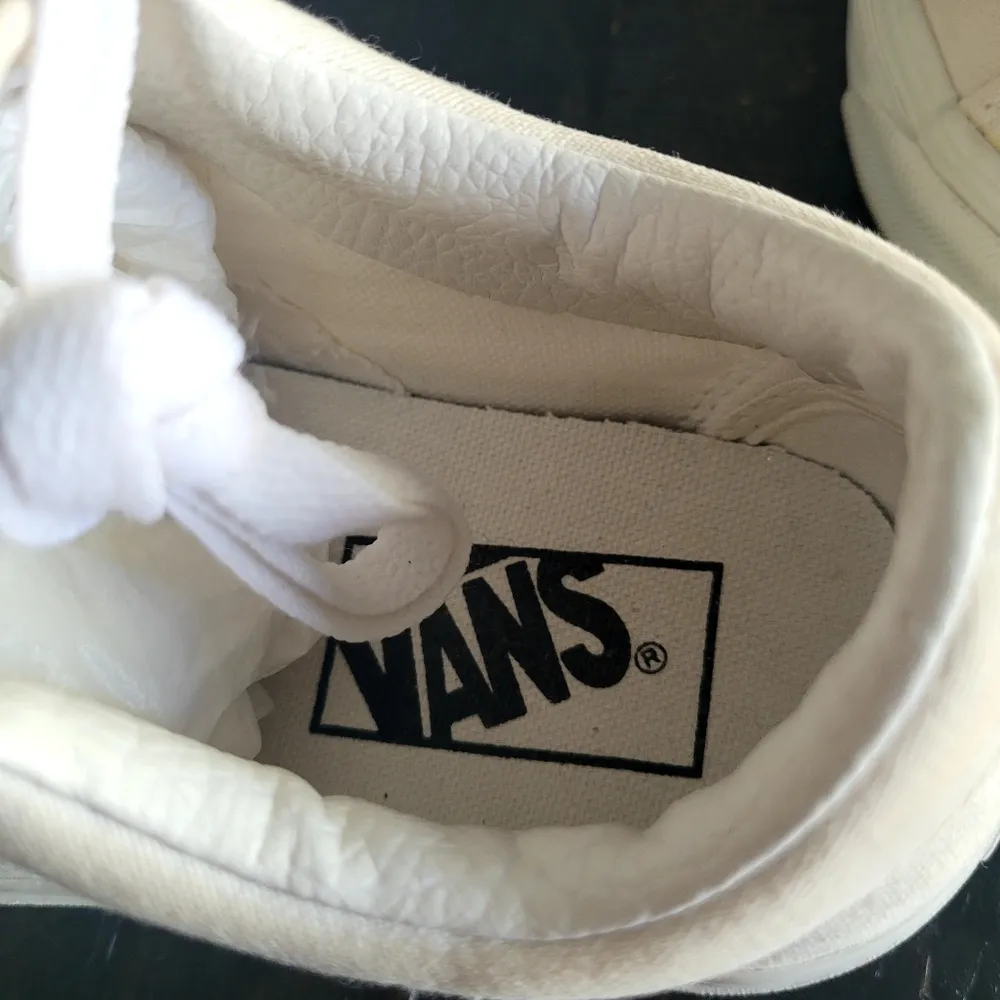 Vans Old Skool Unisex White/Marshmallow Low Top Lace-Up Sneakers Men 5 Women 6.5 - Image 6