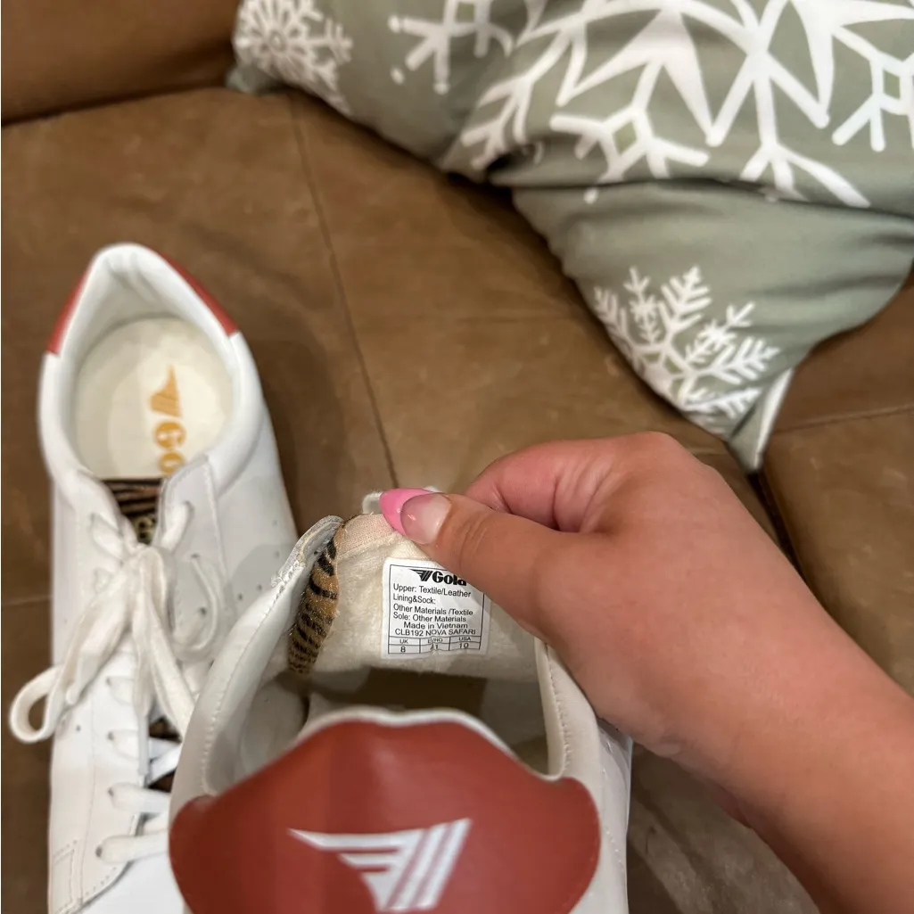 Gola sneakers white with animal print accent size US 10 - Image 4