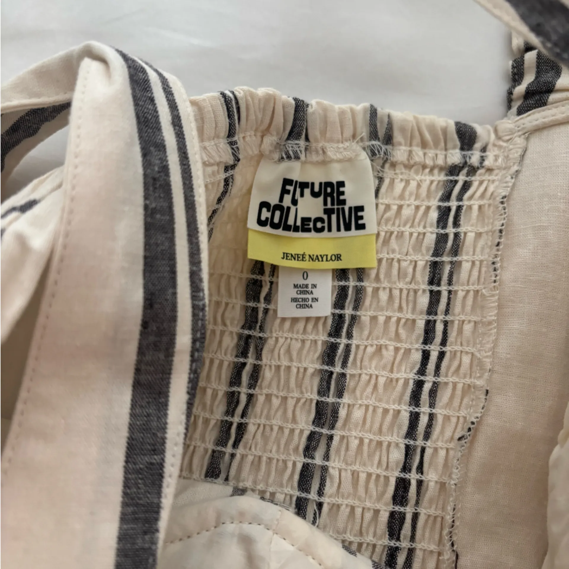 Future collective dress Size 0 - Image 2