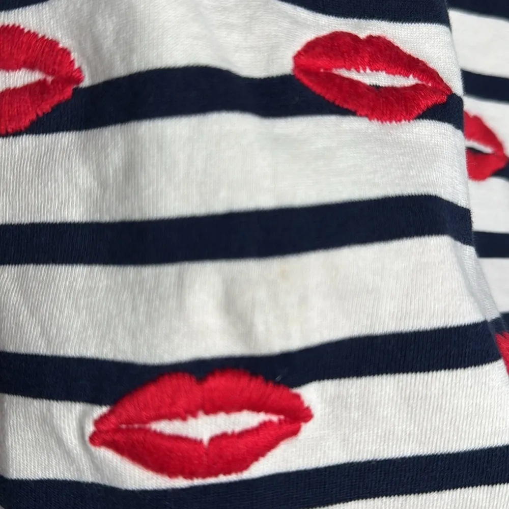 J. Crew Ivory Black Striped Long Sleeve embroidered Red Lips Design size XS - Image 8