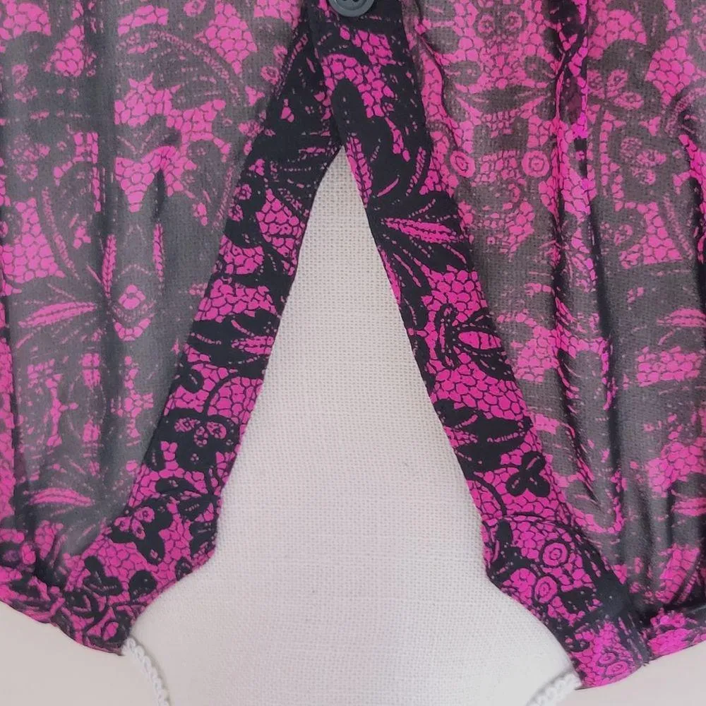 a.n.a paisley print blouse size medium - Image 3