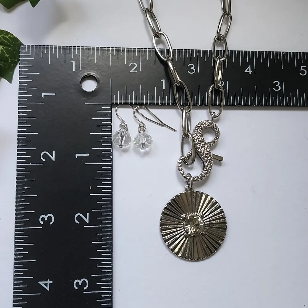 Silver Paperclip Chain Necklace Infinity Clasp with Pendant Earrings Set - Image 5