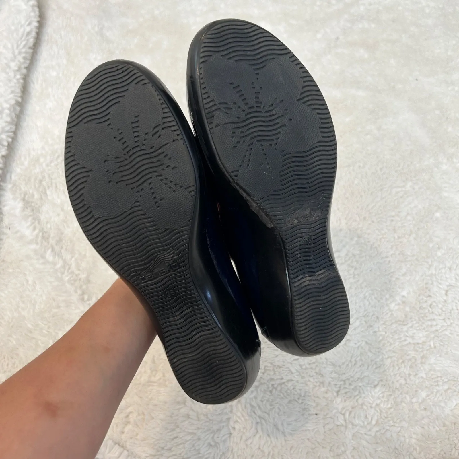 Dansko‎ Womens Size US 7.5 EU 38 Debra Loafer Blue Patent Leather Comfort Slipon - Image 5