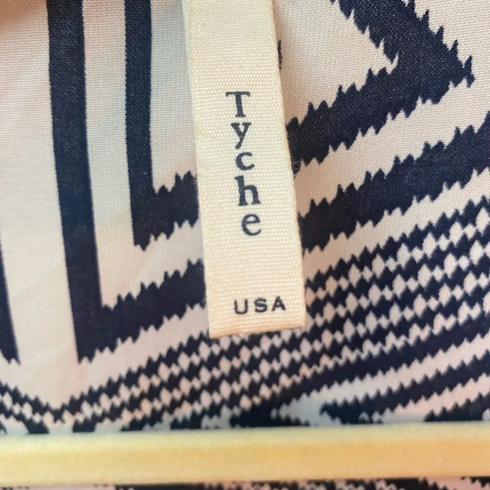 Tyche Black and White Geometric Tunic - Image 2