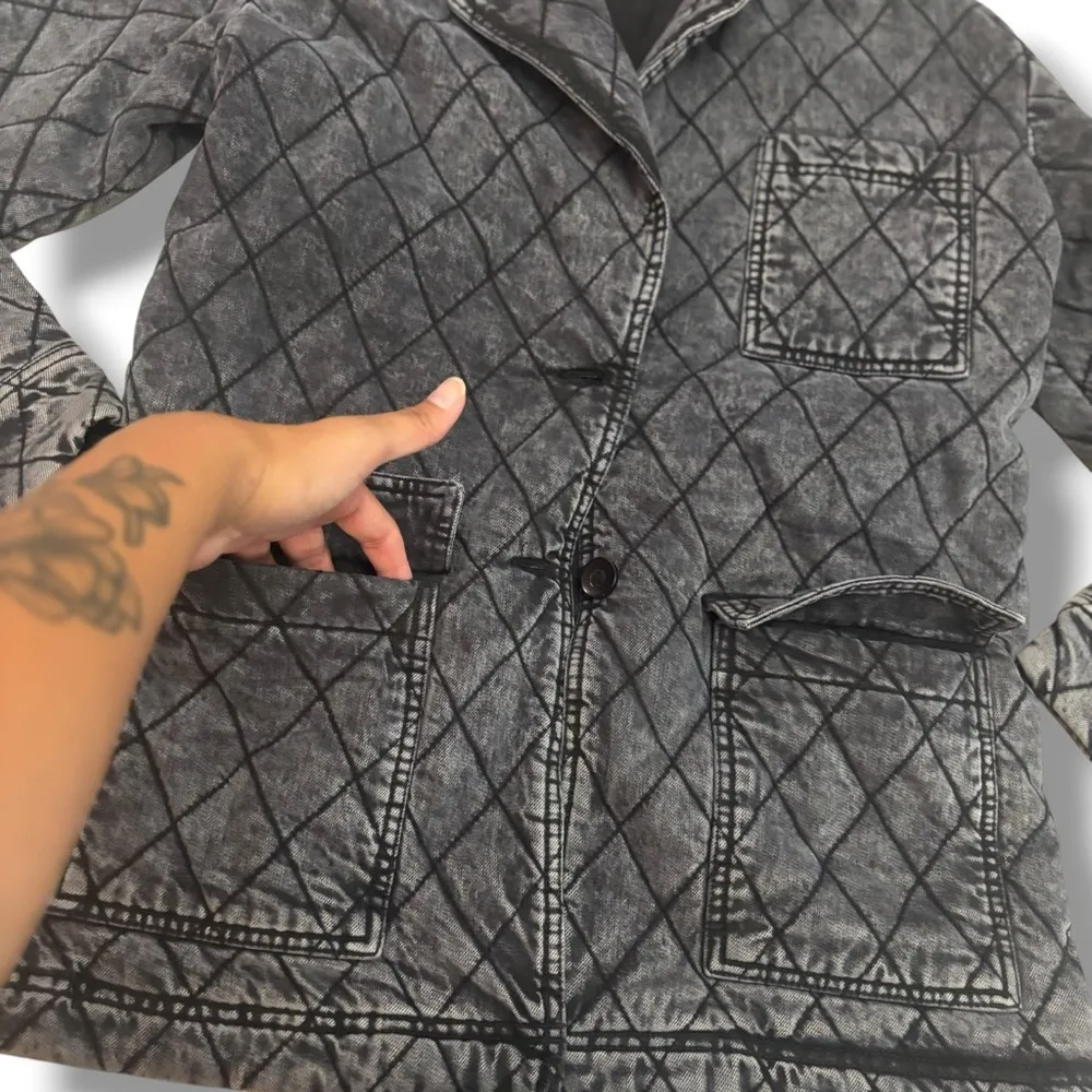 YFB Young Fabulous & Broke Walker Mineral Wash Black Quilted Denim Coat Jacket S - Image 4