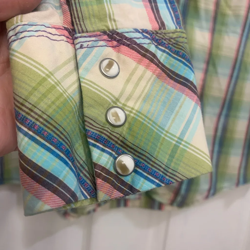 Rock 47 Women’s Long Sleeve Green Pink Large Button Up XL Shirt. 2584 - Image 3