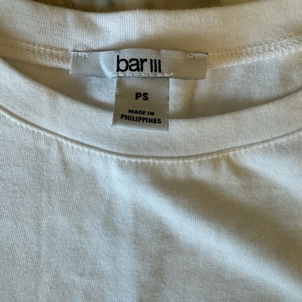NWT Bar III White Petite Crewneck Grommet-Trim-Sleeve Top SZ Petite Small - Image 7