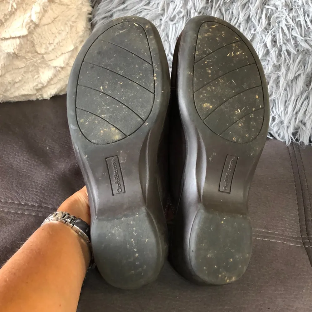 CROFT & BARROW Brown Mules Size 8.5 - Image 5