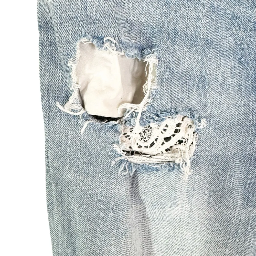 Free People Lacey Stilt Distressed Denim Lace Trim Jeans Light Blue Size 28 - Image 7