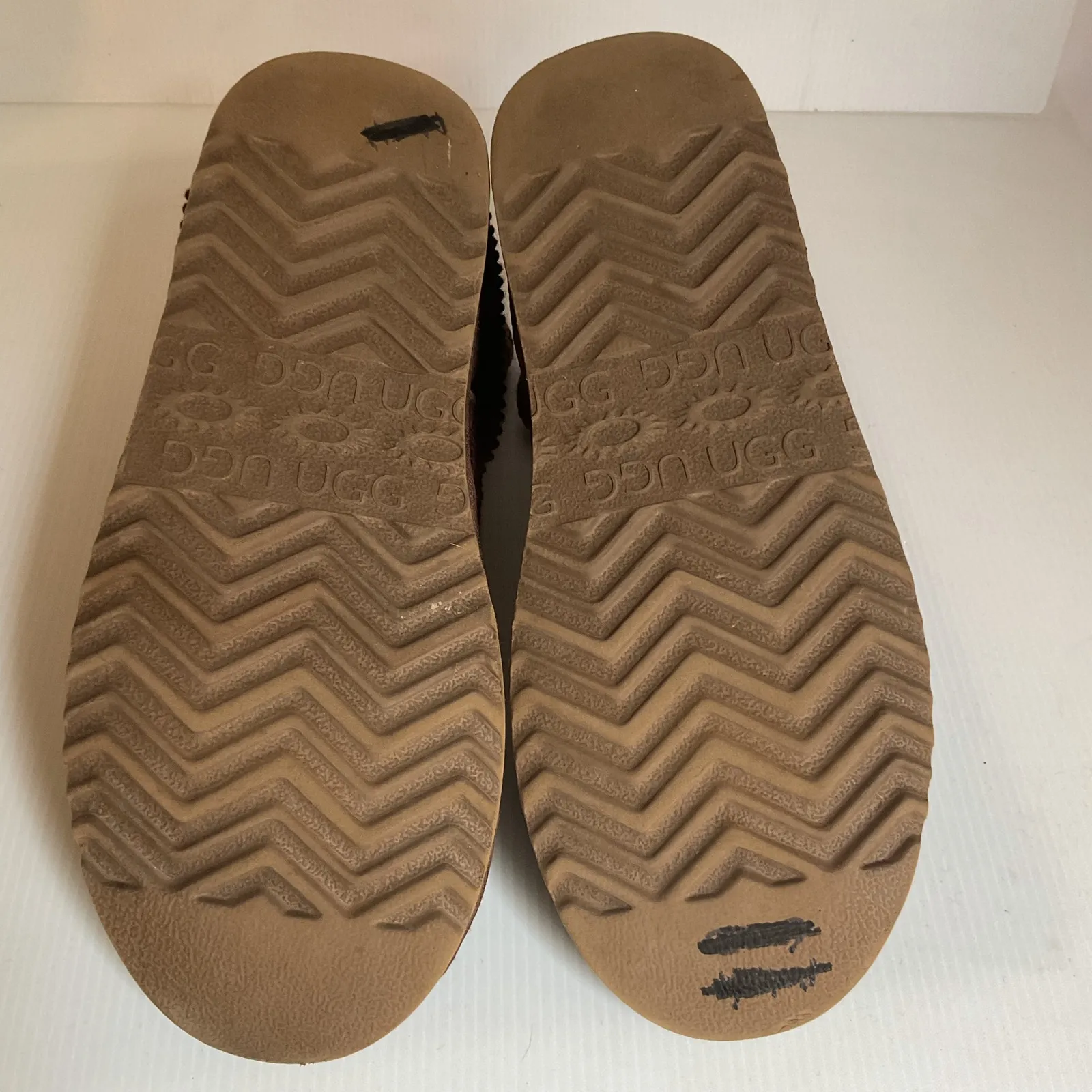 UGG Australia Brown Knit Tall Boots Women’s Size 9 Cozy Winter Slip On - Image 11