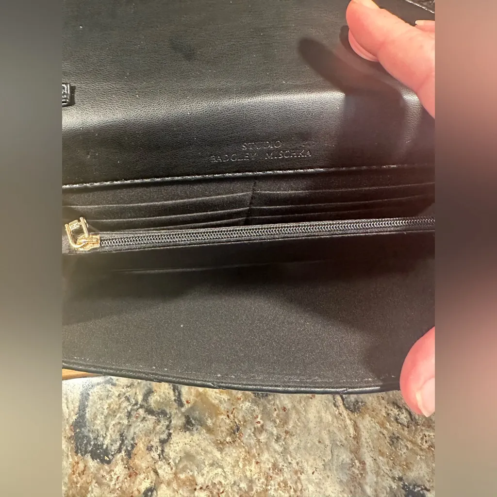 Badgley Mischka Black Quilted Purse Vegan Leather Gold Chain Cross Body Bag NWT - Image 5