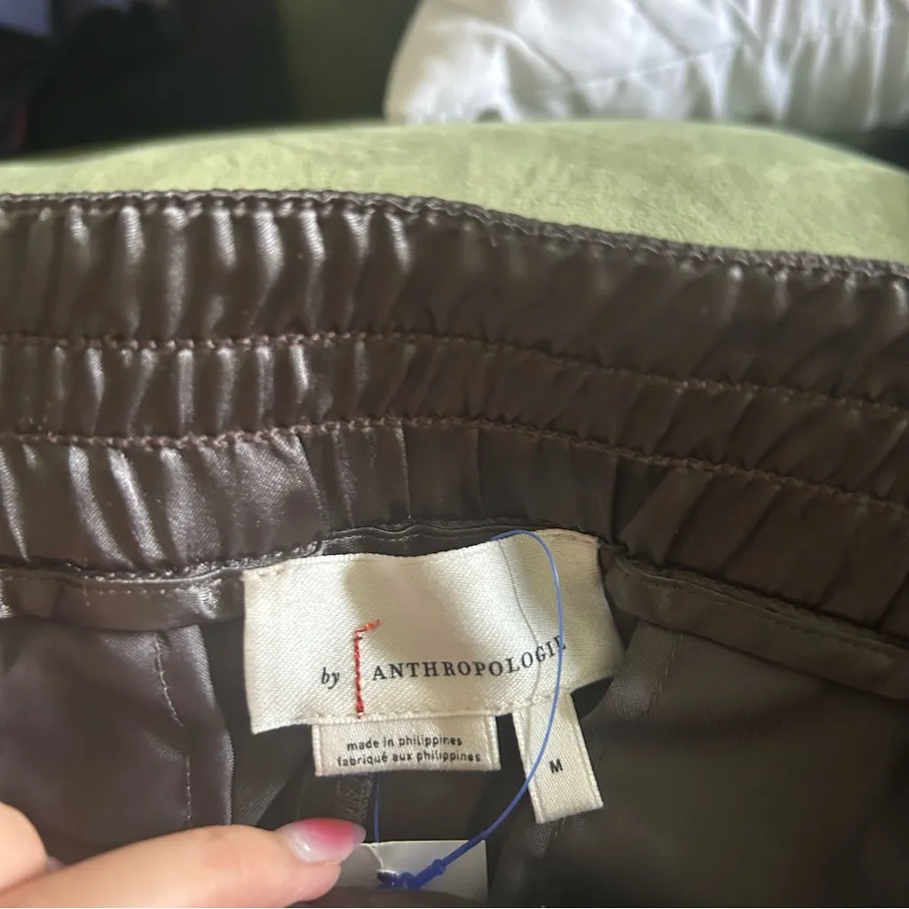 Anthropologie Shimmer Cargo Joggers Gray Metallic Size Medium - Image 8