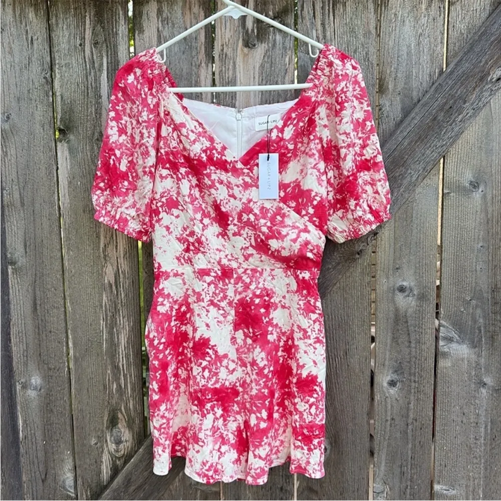 NWT Sugar + Lips Coral Crush Everheart Shorts Romper Ivory Coral Size Small - Image 4