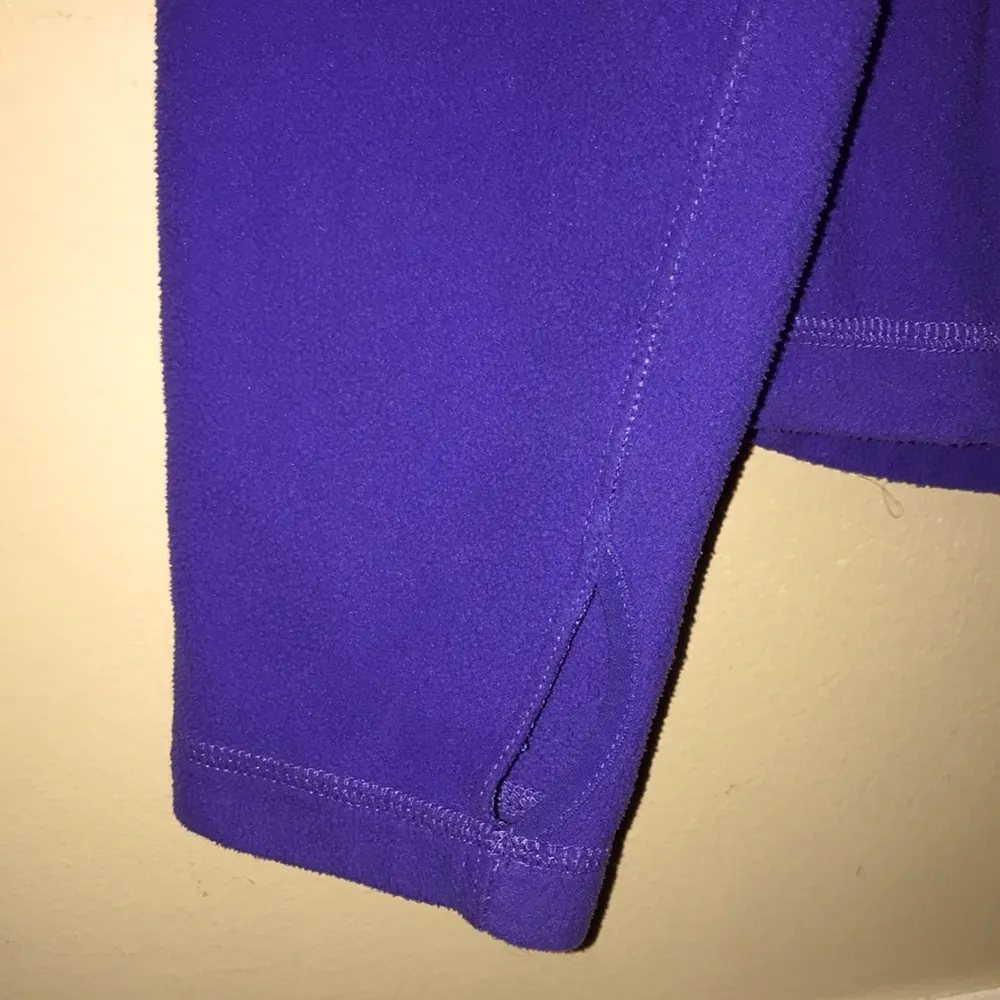 Nike FIT THERMA Women's Fleece Purple Thumbholes Zip-Up Jacket - Image 6