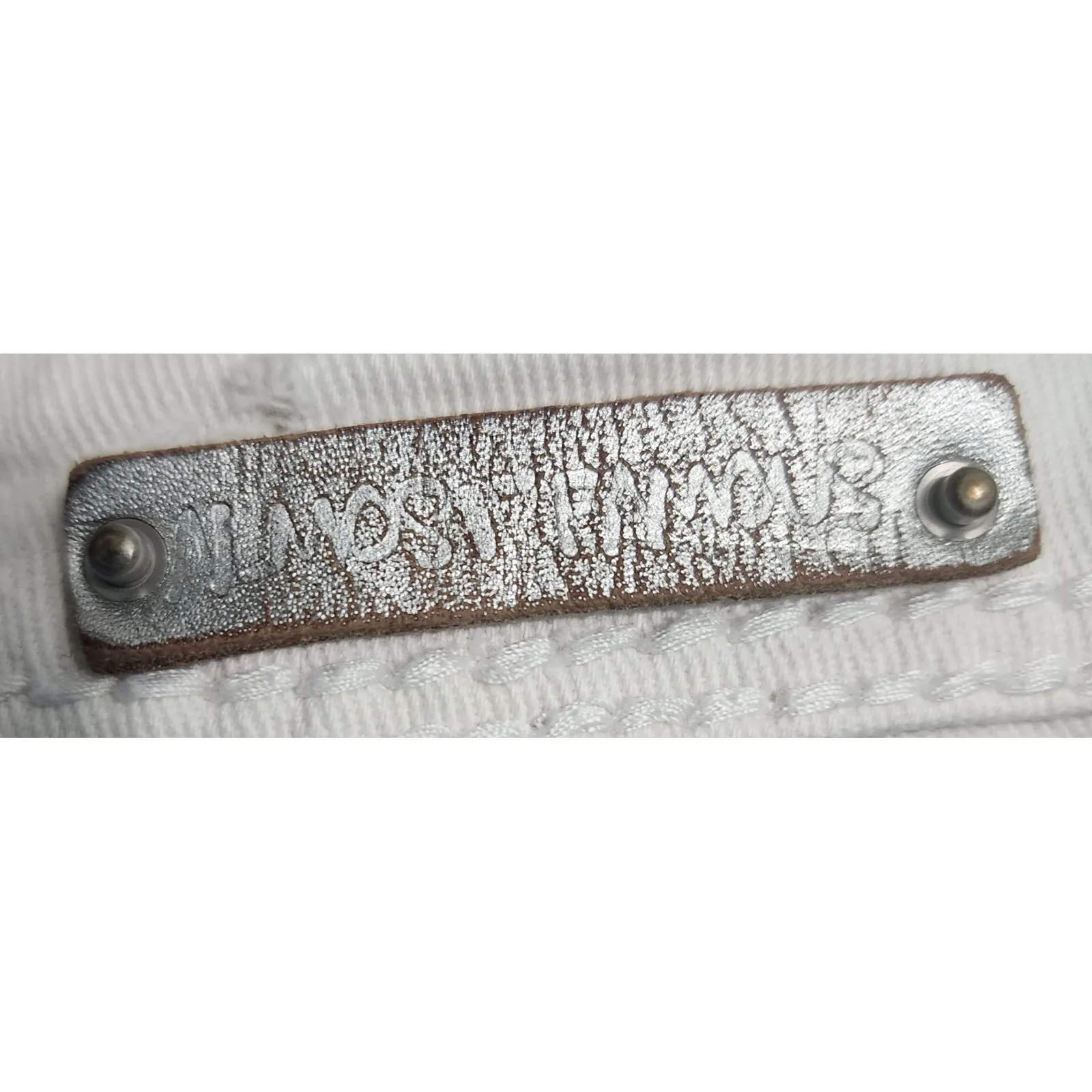Almost Famous Women's White Distressed‎ Ripped Denim Jeans Slim Fit Size 11 - Image 6