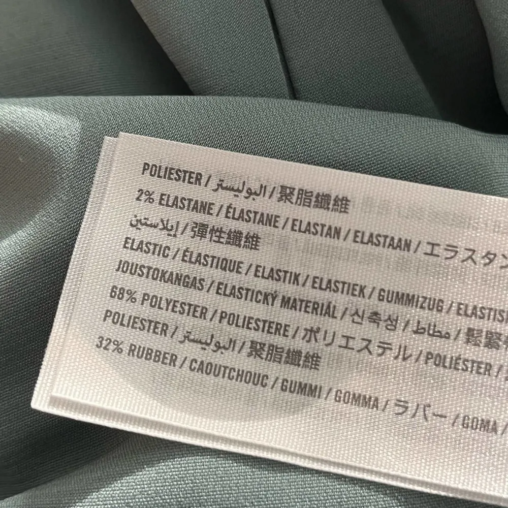 Abercrombie & Fitch Ruched Patterned Sundress - Size XS - Image 9