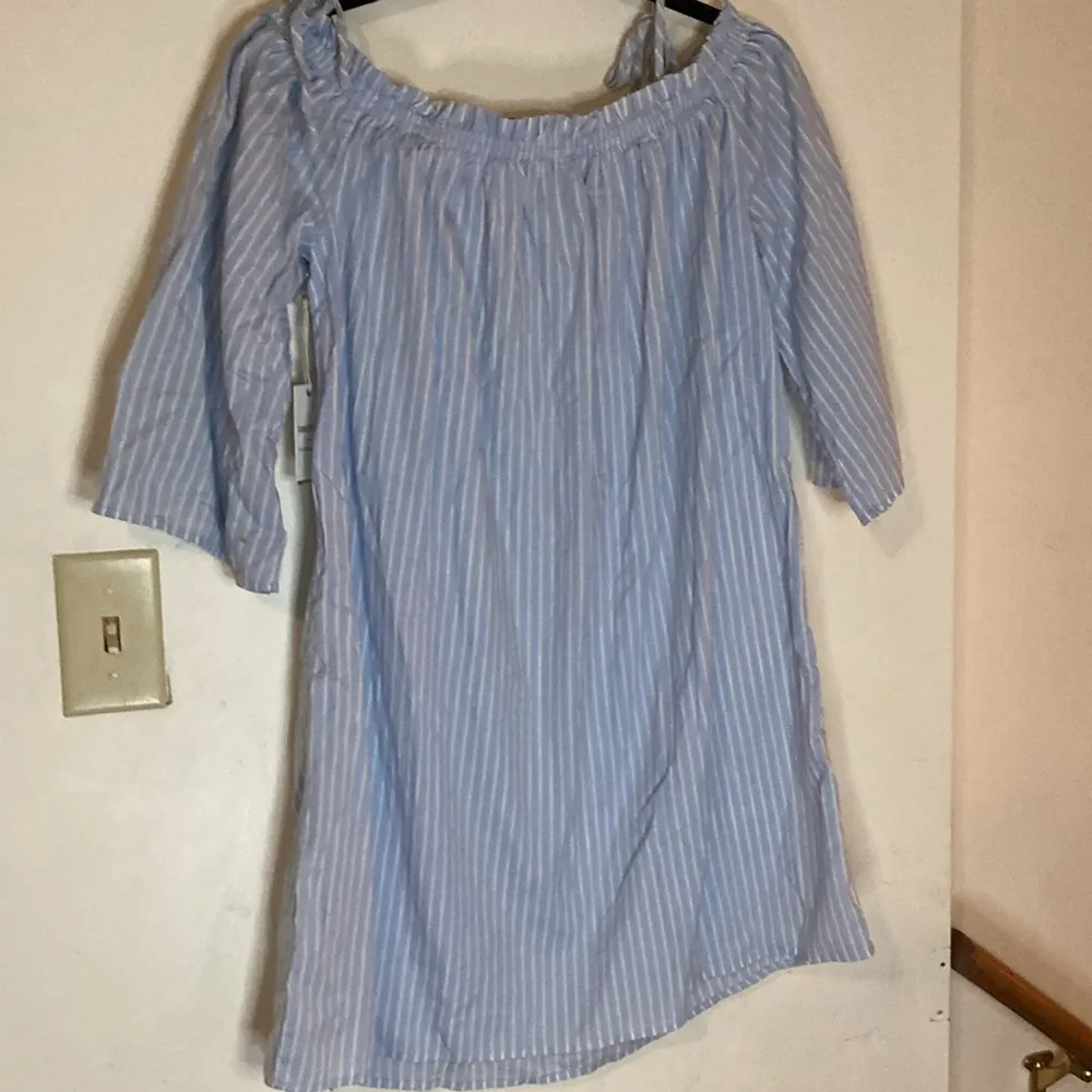 forever 21 dress short light blue/white size L - Image 4