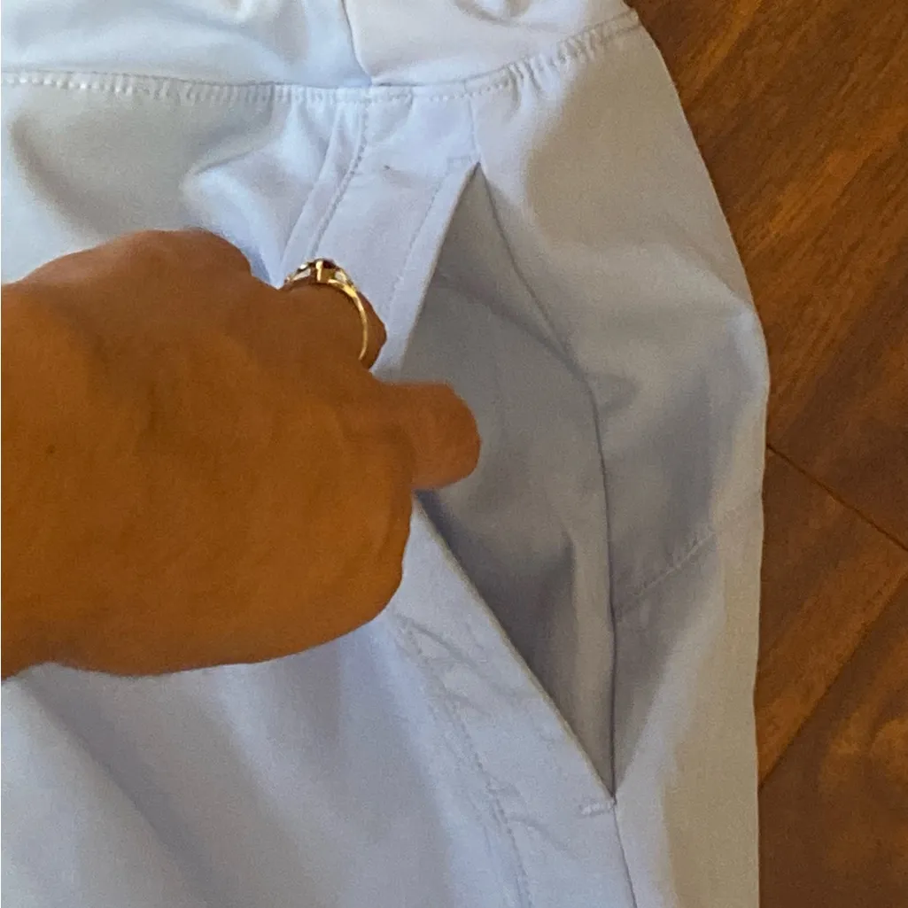 Baleaf 2XL light blue Activewear Shorts 
Side pockets - Image 6