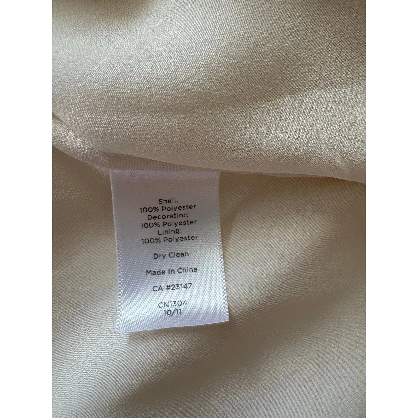 Talbots Cream Sleeveless Circle Flutter Blouse sz 8‎ Cottagecore - Image 8