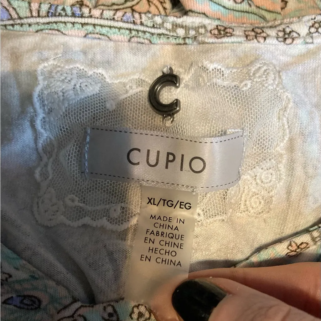 Cupio pastel Paisley V-Neck Blouse - Image 2