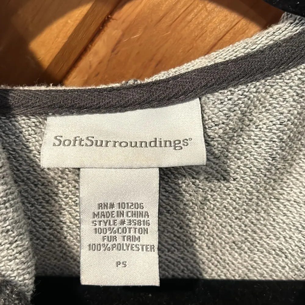 Soft Surroundings cabin cuddle up French Terry hoodie in marled gray - Image 4