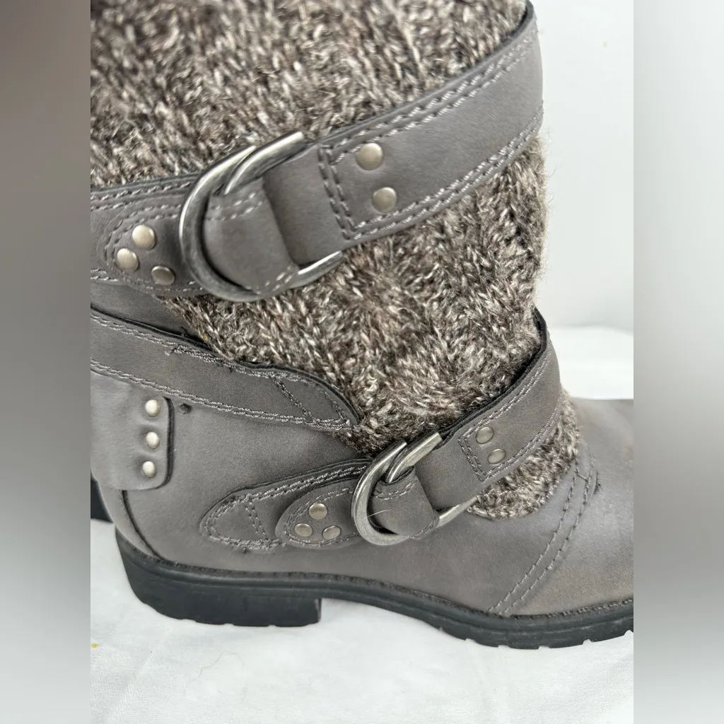 Sugar Gray Cozy Knit Boots Size 8.5 - Image 3