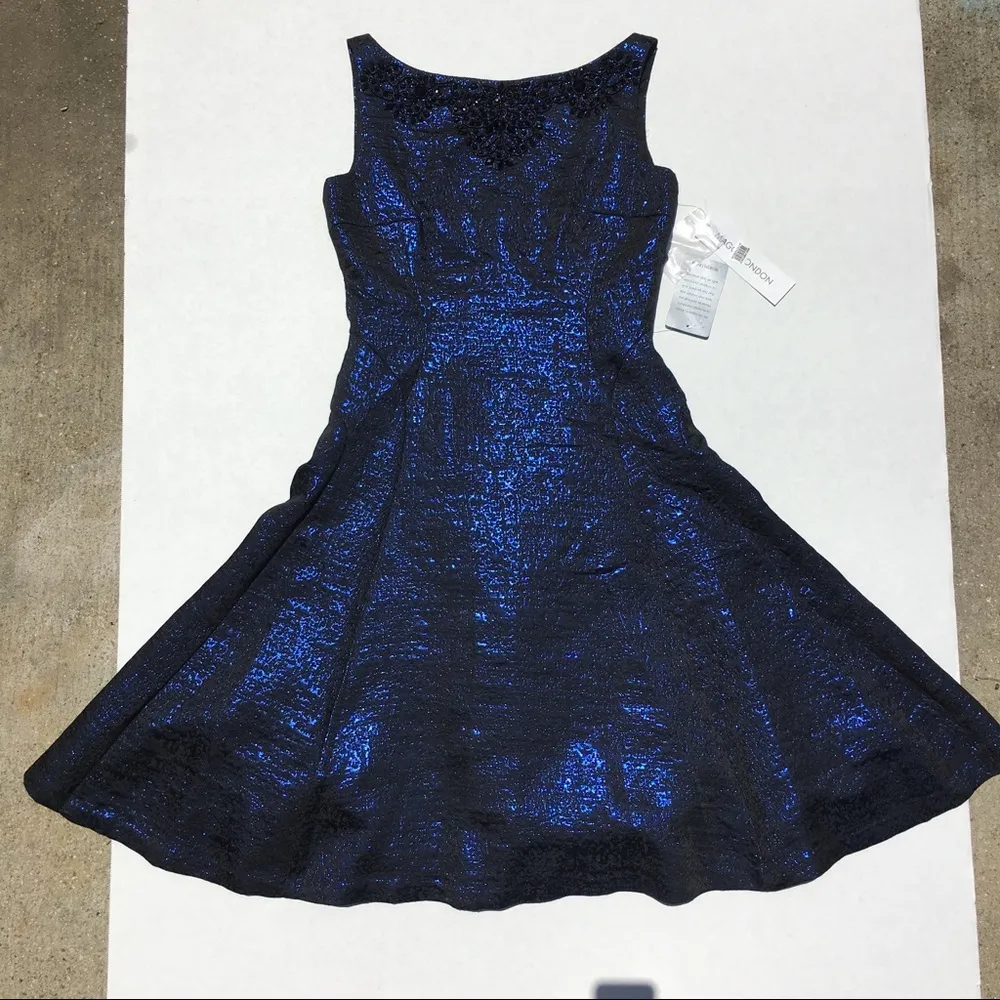 Maggy London Beaded metallic brocade dress… - Image 4