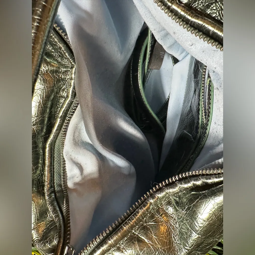 HVISK Green Metallic Handbag - Image 5