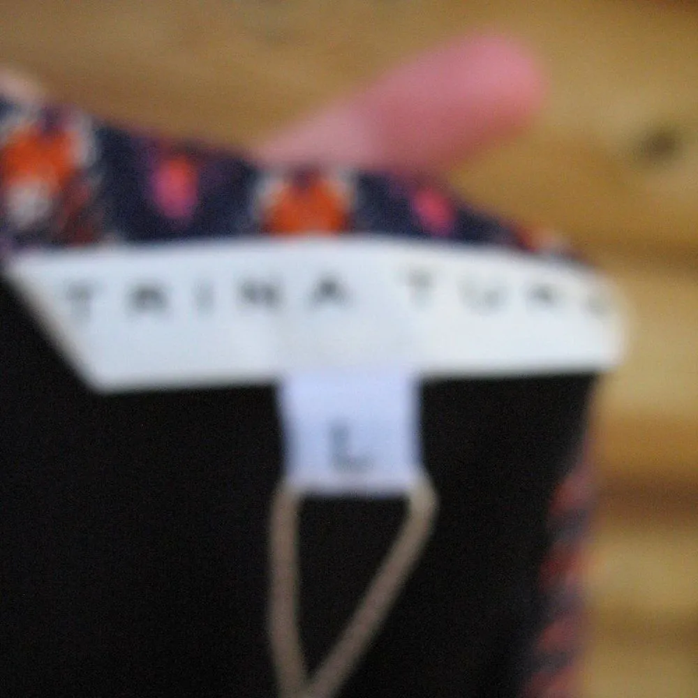 NWT Trina Turk Cropped Penelope Pants L - Image 8