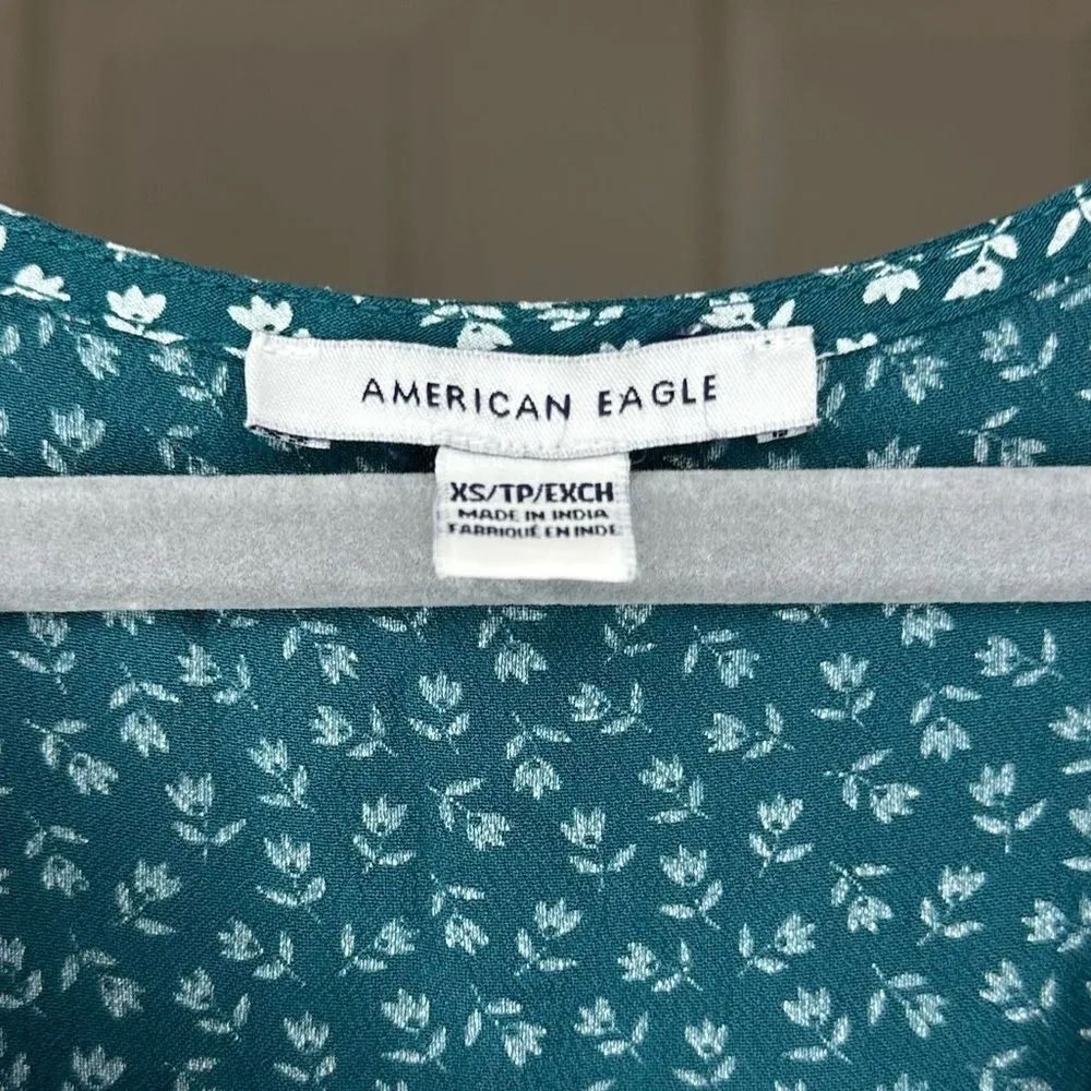 American Eagle Summer Tiered Short Sleeves Floral Dress Size XS - Image 4
