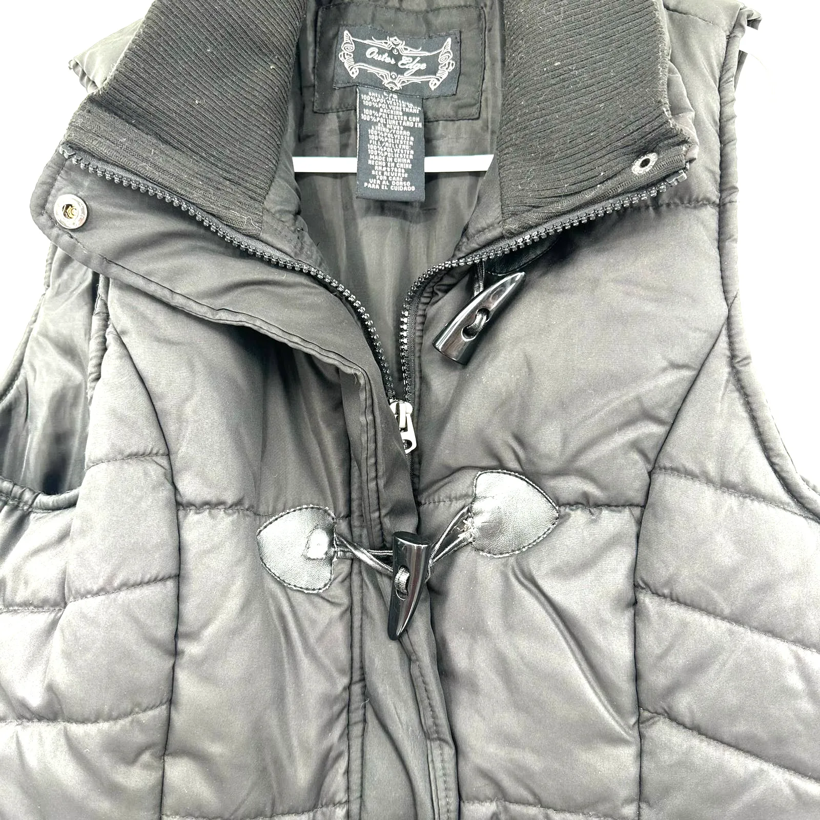 Outer Edge  size‎ Medium black puffer vest - Image 3