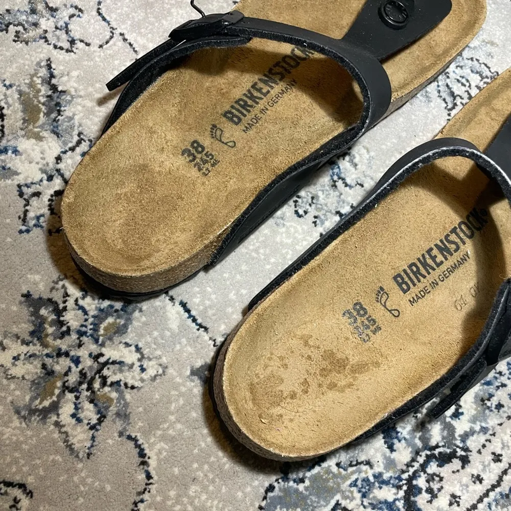 Birkenstock Gizeh Black Sandal - Image 9