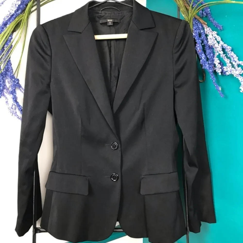 Hugo Boss black 2 button black classic blazer - Image 2