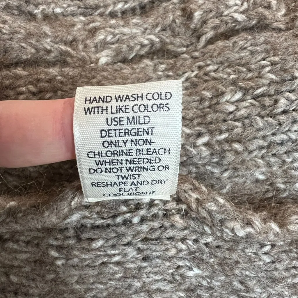 Between Me & You‎ Sweater Dress Small A - Image 11