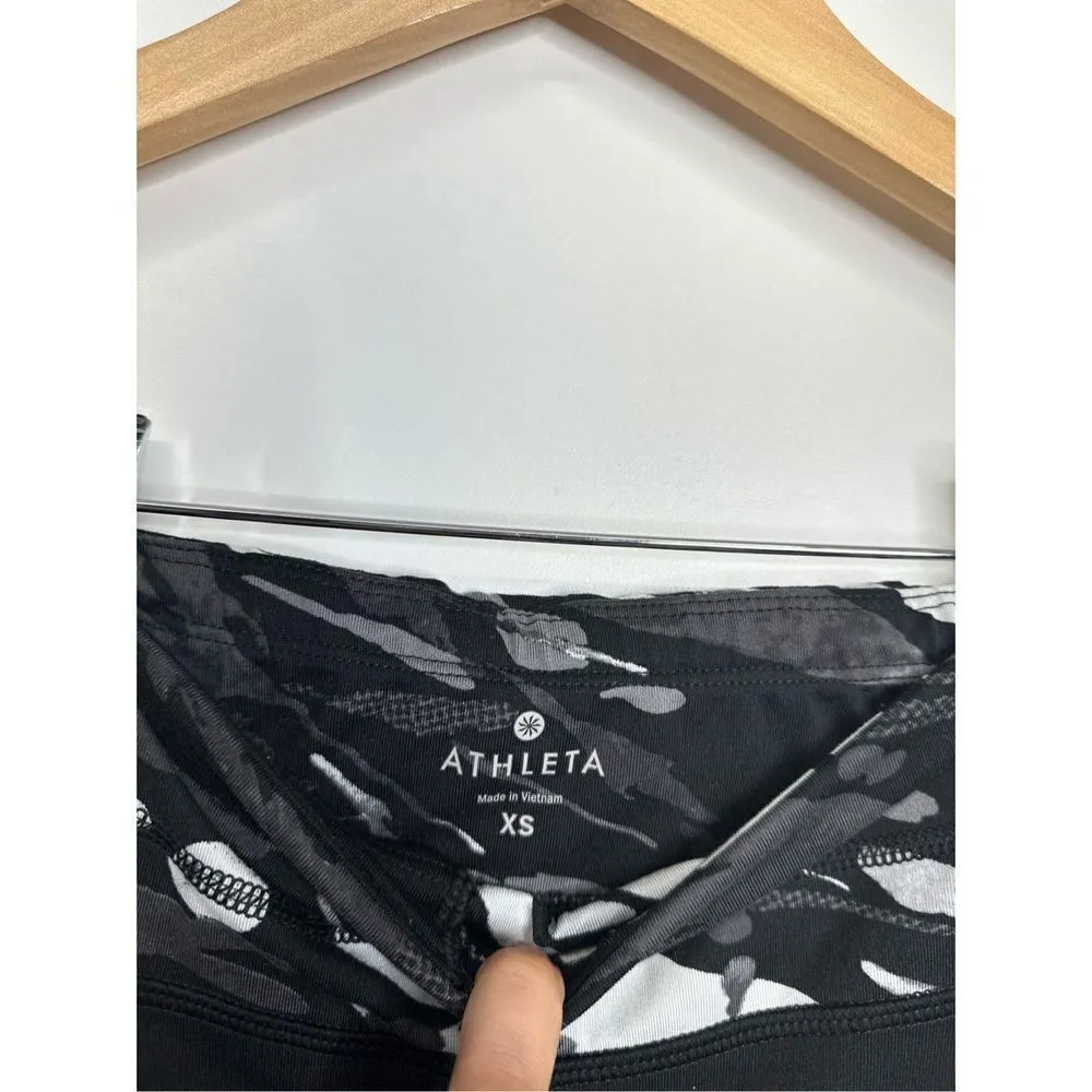 Athleta Leggins Womens Capri‎ Camouflage Print Black/White Size XS - Image 9