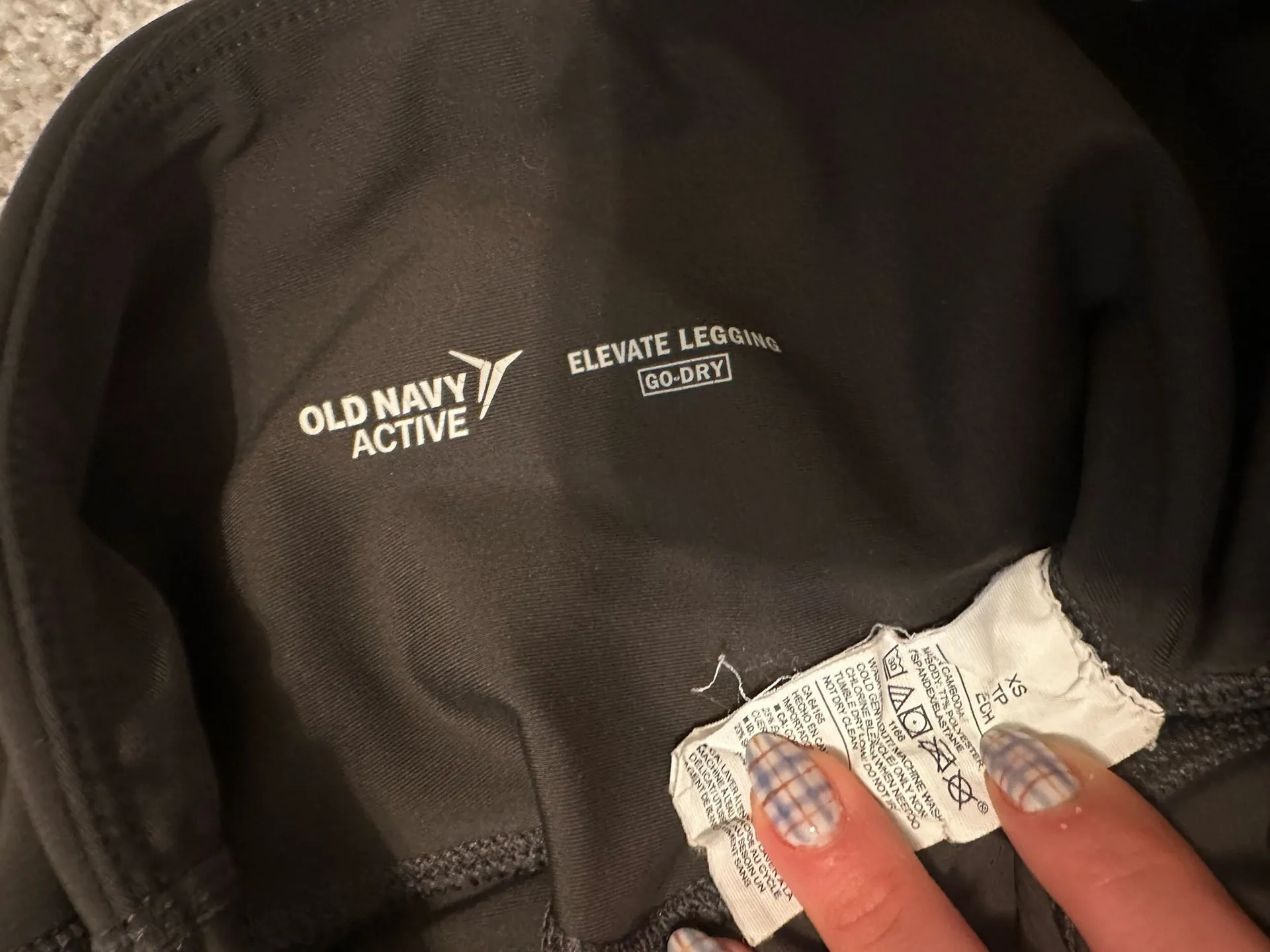 Old navy Dark grey joggers - Image 3