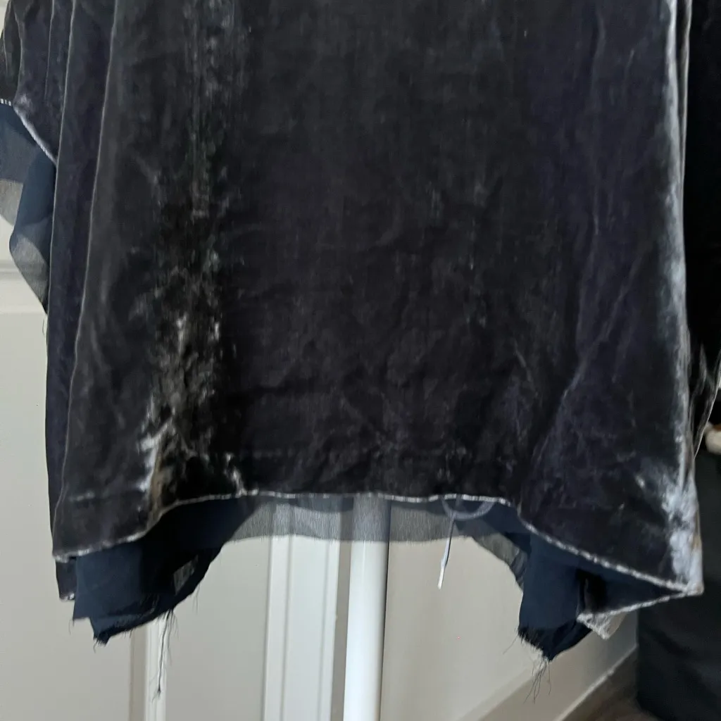 Acne velvet top - Image 7