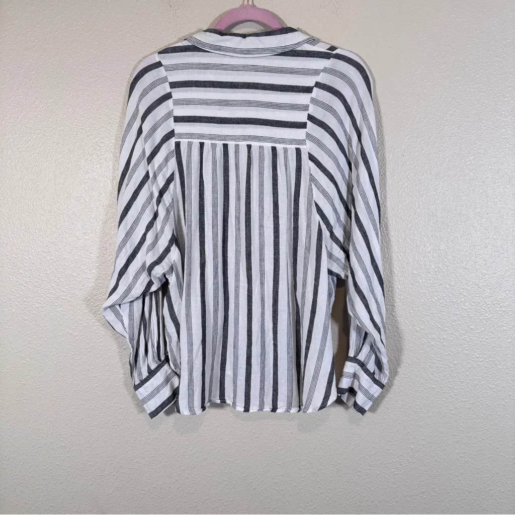 Calypso St. Barth  Grey White Linen Button Down Shirt Womens L Classic Beachy Top - Image 2