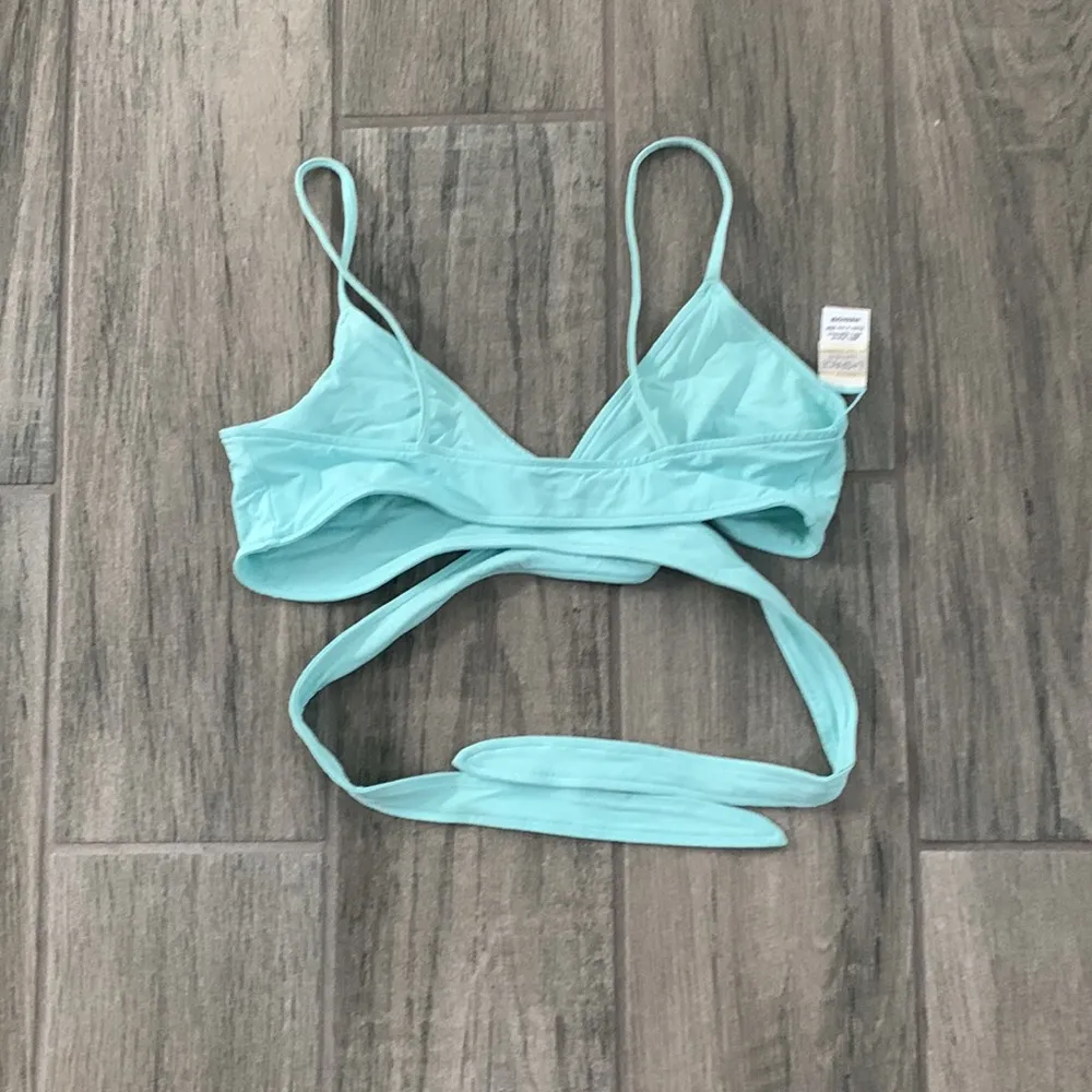 L Space mint Chloe bikini top - Image 4