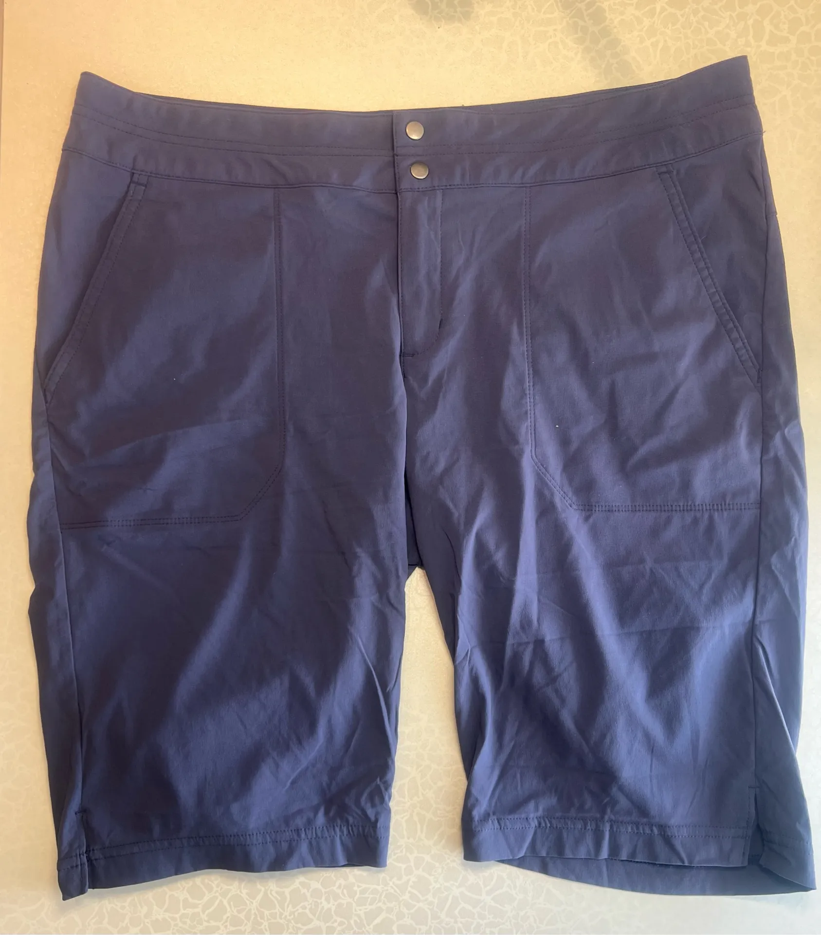 Columbia Sportswear Company | ladies Anytime Outdoor Shorts. Size: 14/46 - Image 12