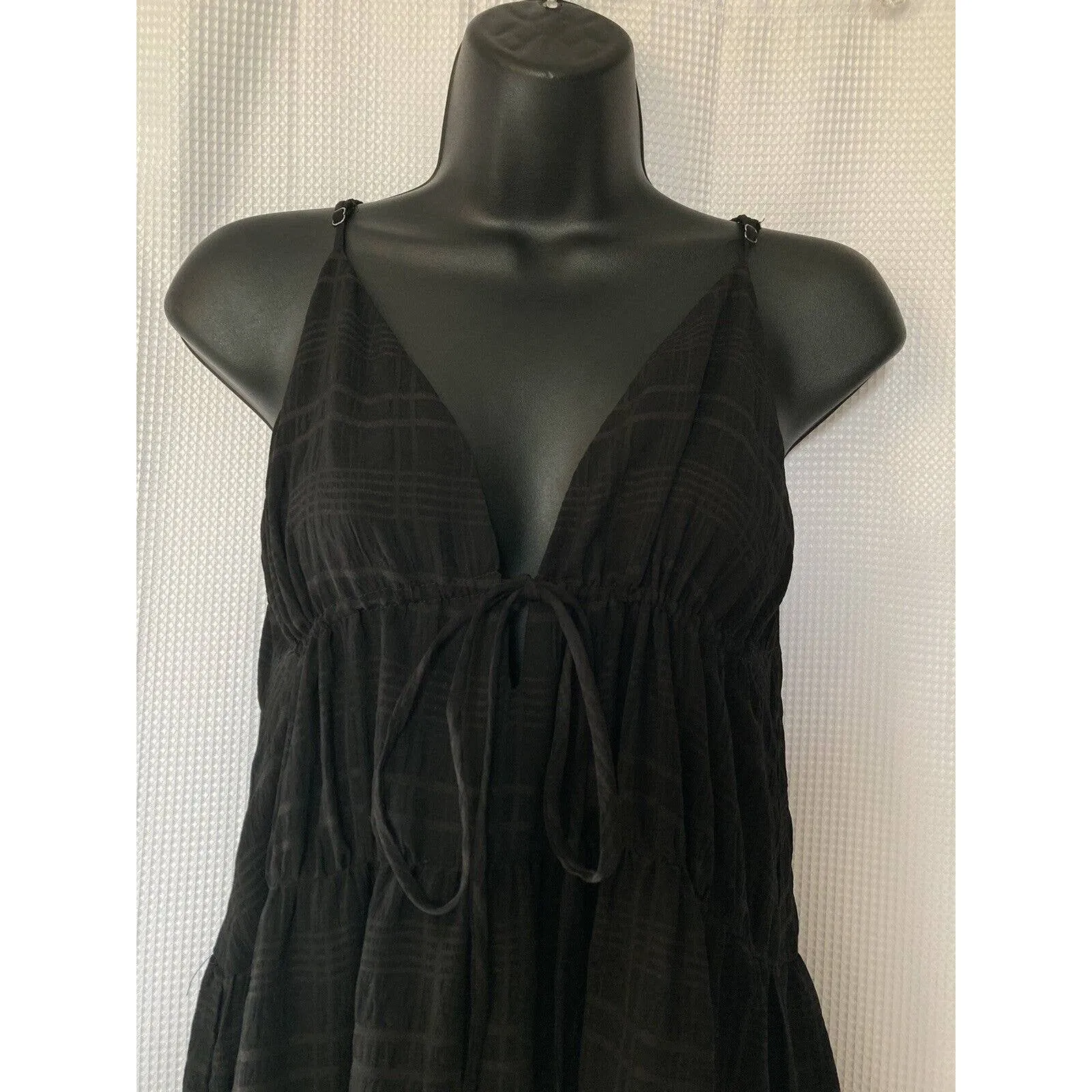 ASTR The Label Lizbeth Maxi Sun Dress in Black Woman’s Sz S Spaghetti straps‎ - Image 5