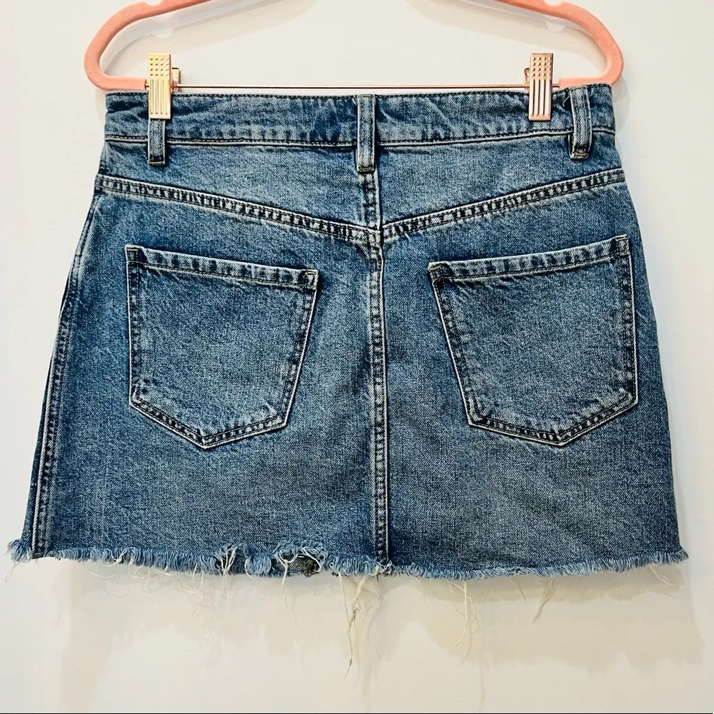 Free People Women's Mini Zip It Up denim Skirt sz 28 - Image 3