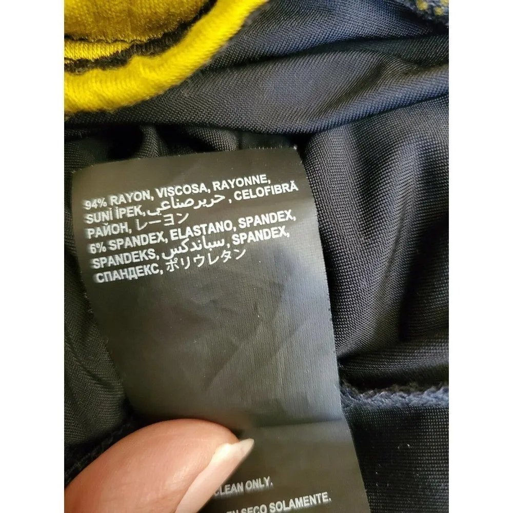 Bebe Addiction Dress XS ONE Shoulder Dress - Image 8