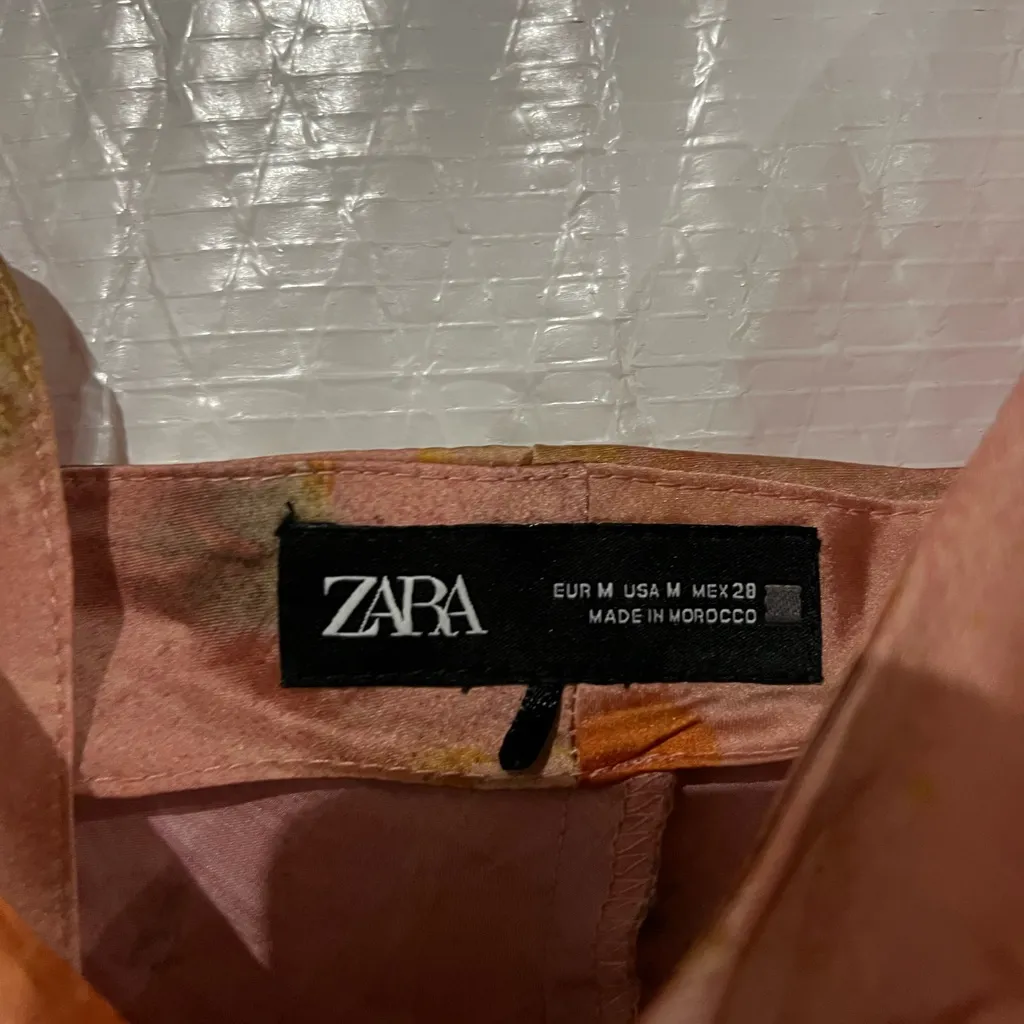 ZARA Pink Floral Satin Tank Top Size Medium - Image 5